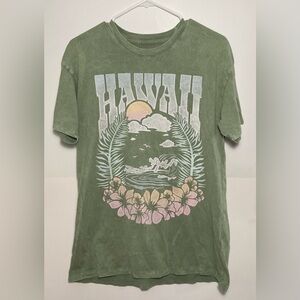 Hollister, Distressed and Oversized Hawaii Graphic Tee, Sage Green, Size S